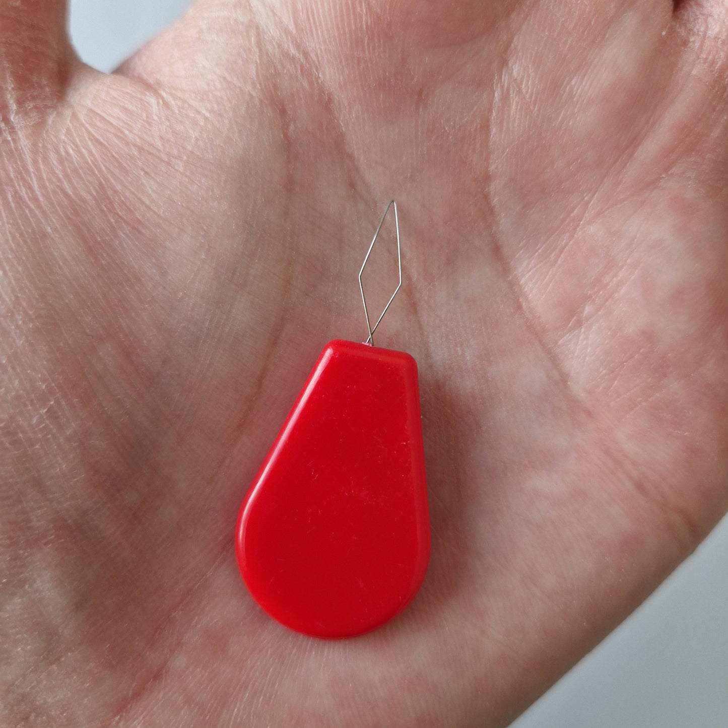 Bow Needle Threader Threaders For Hand or Sewing Machine Pack of 5 or 10 Colours