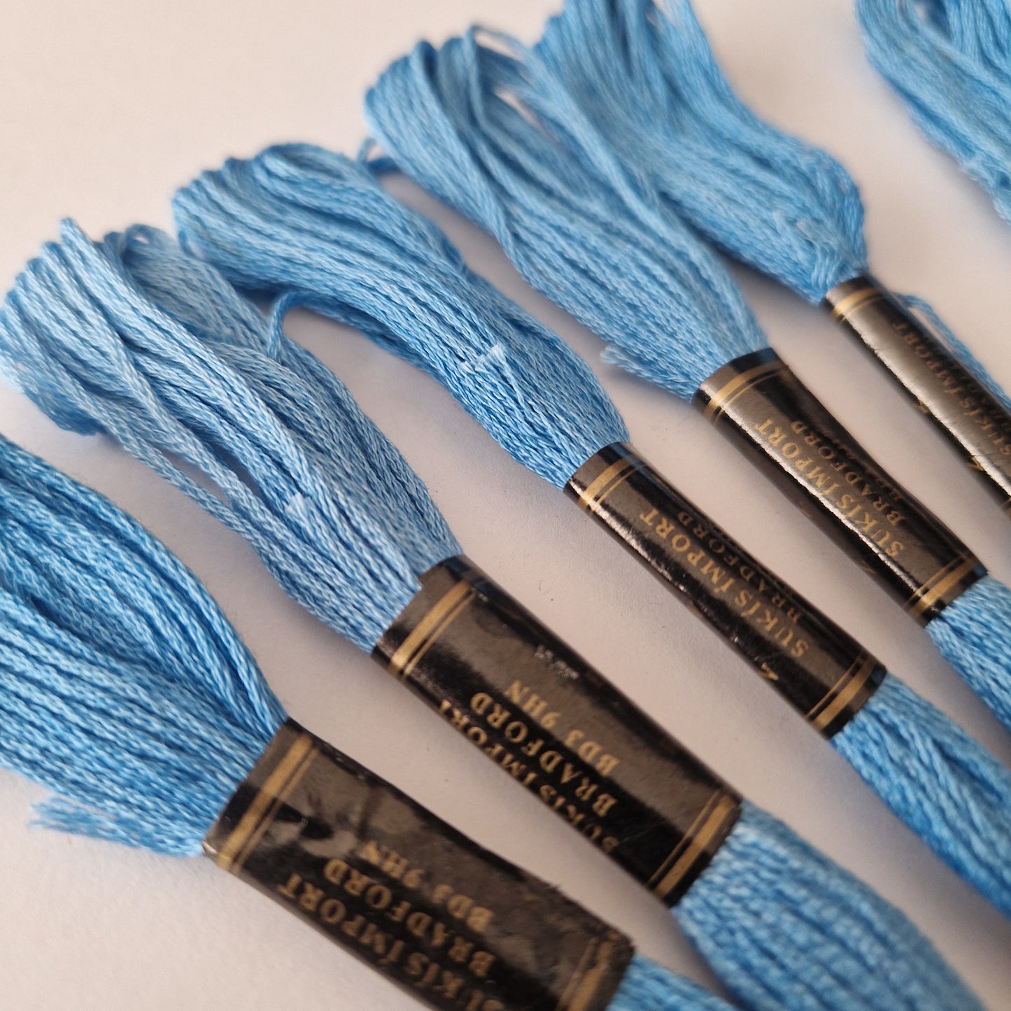 Embroidery Thread Cross Stitch Skeins Cotton Craft Sewing Coloured 6 Skeins