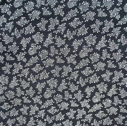 100% Viscose Fabric White Floral 140cm wide Dressmaking Dress Material